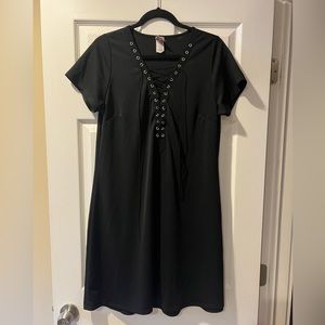 Black Lace Up Dress Size 1X